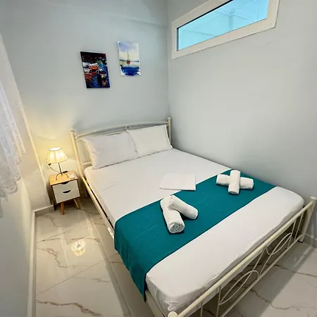 דירה Dimado 4 Nea Iraklitsa